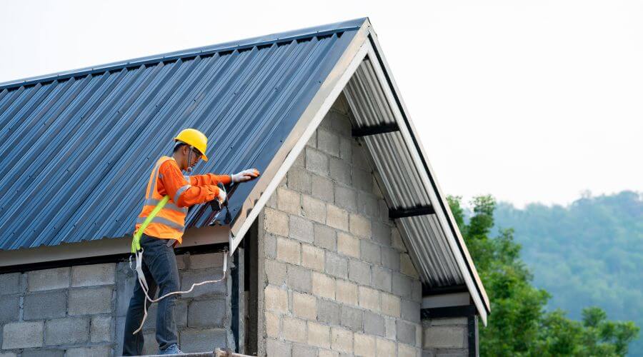 Professional Flat Roofing Installation in Underwood, IN